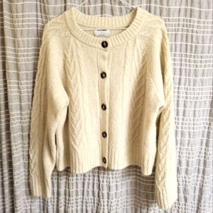 Old Navy Cropped Cableknit Sweater, Size XL, Cream